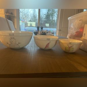 Rae Dunn Bowl Set